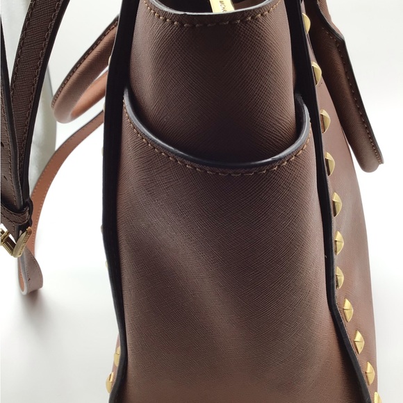 Michael Kors Selma Stud Large Brown Tote - Excellent Used Condition - Picture 10 of 16